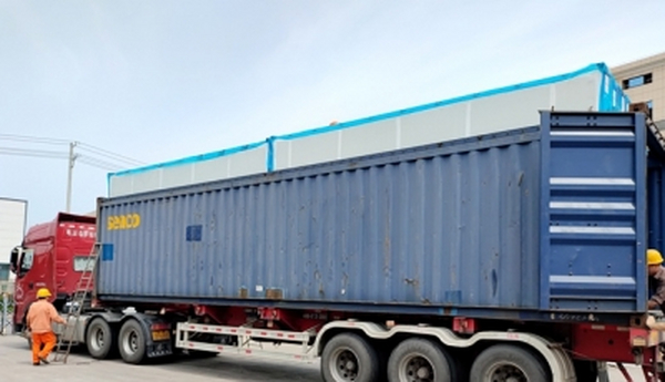 Quy trình xếp hàng xuất khẩu container và nhà di động container gập được.